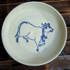 Shallow bowl 10 inches