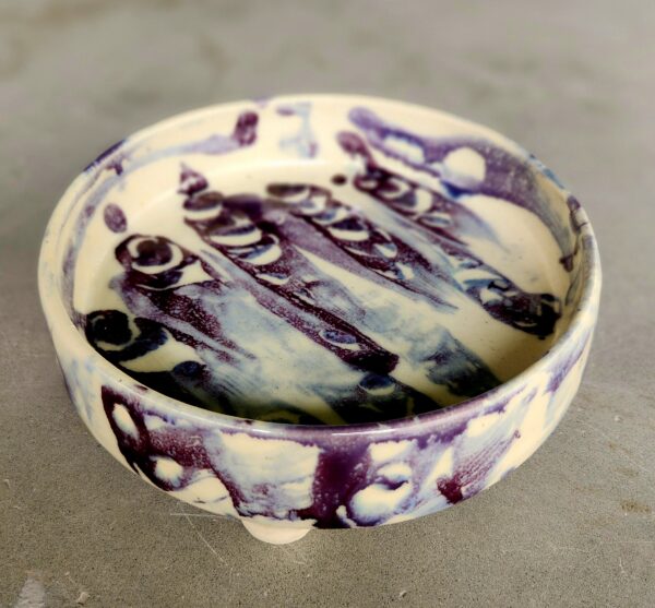 Shallow bowl 10 inches